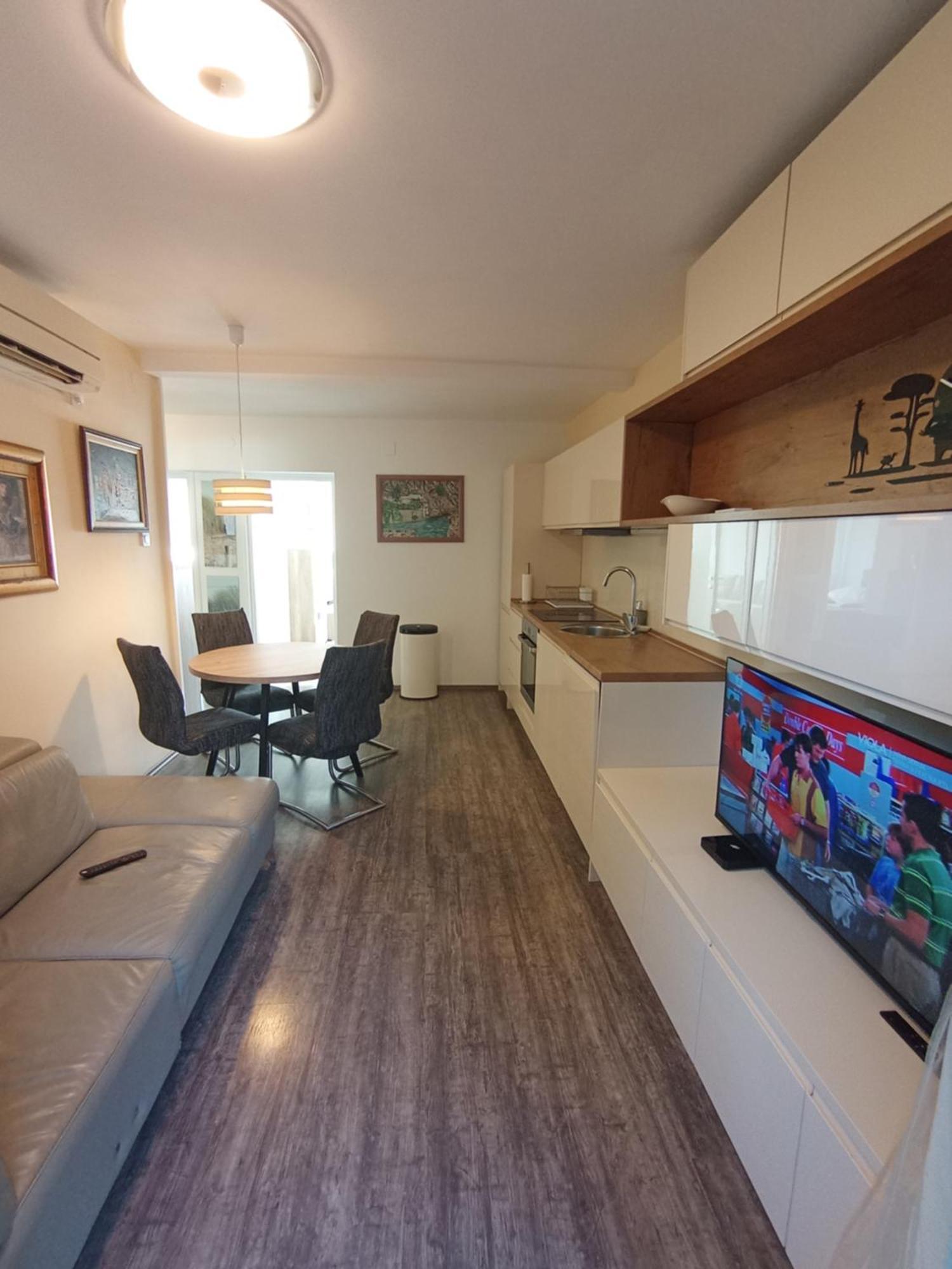 Marino - Sweet Comfort Apartment In City Center Split Luaran gambar